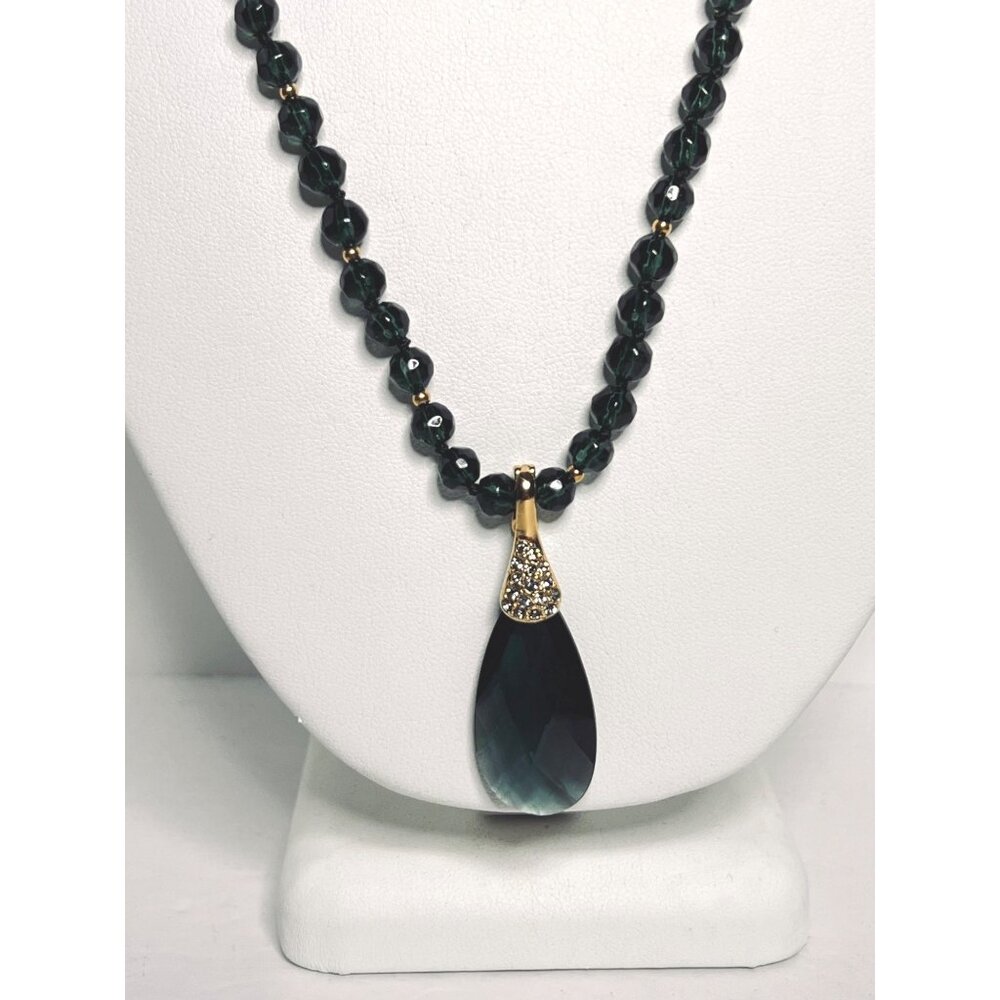 Monet Green Beads And Gold Accents Necklace W/ Removable Teardrop Pendant (6269) - Picture 2 of 11